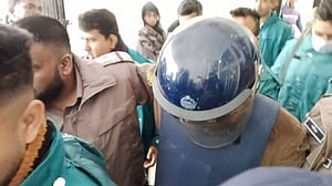 জিয়াউল আহসান এবার দুর্নীতির মামলায় গ্রেপ্তার