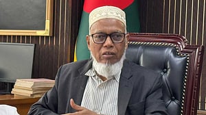দল বহিষ্কার করলেও ইসির কিছু করার ‘সুযোগ নেই’: নজরুল প্রসঙ্গে ইসি মাছউদ