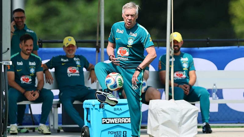 দেশের ডাকে সাড়া না দেওয়ার কারণ জানালেন আনচেলত্তি