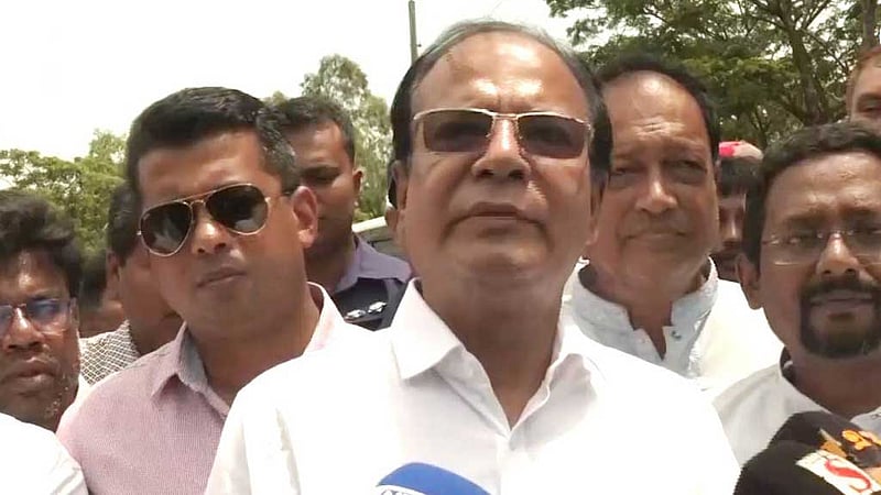 ত্রাণ বিতরণে দুর্নীতি-স্বজনপ্রীতি হলে তাৎক্ষণিক ব্যবস্থা: ত্রাণমন্ত্রী