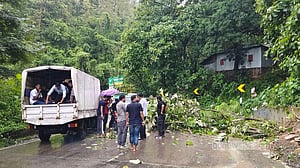 বৈরি আবহাওয়া: বান্দরবানে ১০ জুলাই পর্যন্ত সব পর্যটনকেন্দ্র বন্ধ ঘোষণা