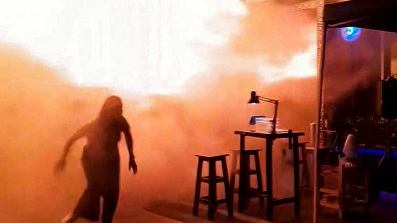 ব্যাংককে বারে ভয়াবহ আগুন, নিহত ২৭