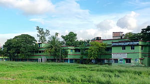 চট্টগ্রামে গোলবারের চাপায় প্রাণ গেল তরুণের