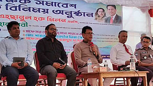 ২০২৭ সালে ৩১ কোটি নতুন বই বিতরণের প্রতিশ্রুতি শিক্ষামন্ত্রীর