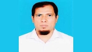 চাঁদপুর বিজ্ঞান ও প্রযুক্তি বিশ্ববিদ্যালয়ের নতুন উপ-উপাচার্য লোকমান হোসেন