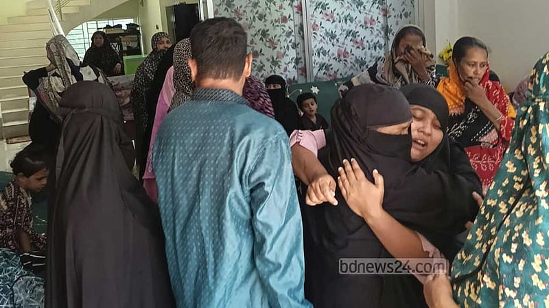 চাঁদপুরে ‘ডাকাতদের’ হামলায় গৃহবধূ নিহত, আহত আরেক নারী