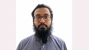 চট্টগ্রামে ছাত্রকে পেটানোর অভিযোগে মাদ্রাসা শিক্ষক গ্রেপ্তার