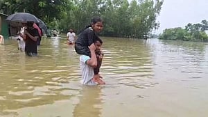 বন্যা: মৃত্যু বেড়ে ৫৮, ক্ষতিগ্রস্ত ১২ লাখের বেশি মানুষ