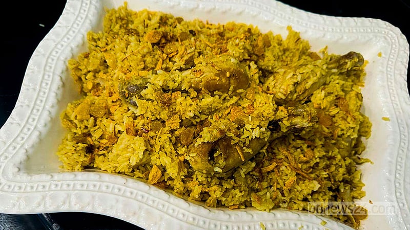 সহজ রেসিপিতে সুস্বাদু চিকেন বিরিয়ানি