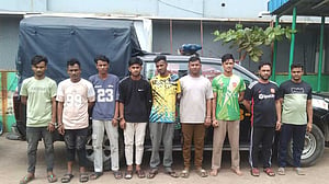ডেভিড ইমনের ‘নির্দেশেই’ লোক ভাড়া করে ডিডিএনে হামলা হয়: র‌্যাব