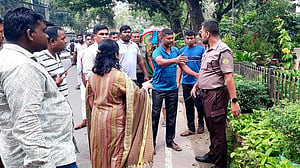 সরকারি জায়গায় নার্সারি, ৮ মালিককে জরিমানা