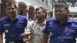 গোপালগঞ্জে বাবাকে গলা কেটে হত্যার দায়ে ছেলের যাবজ্জীবন