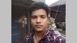 টুঙ্গিপাড়ায় মাদককাণ্ডে জড়িত যুবদল নেতাকে অব্যাহতি