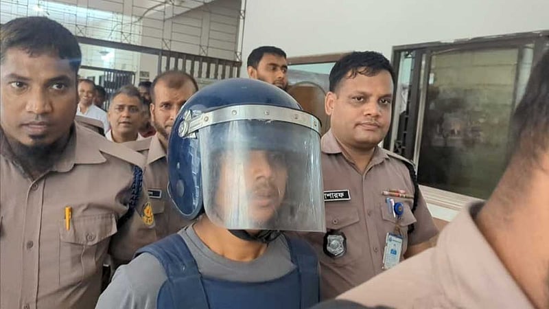 গাইবান্ধায় রাম বিগ্রহ নির্মাণের উদ্যোক্তা হরিদাস কারাগারে, ‘দিয়েছেন গুরুত্বপূর্ণ তথ্য’