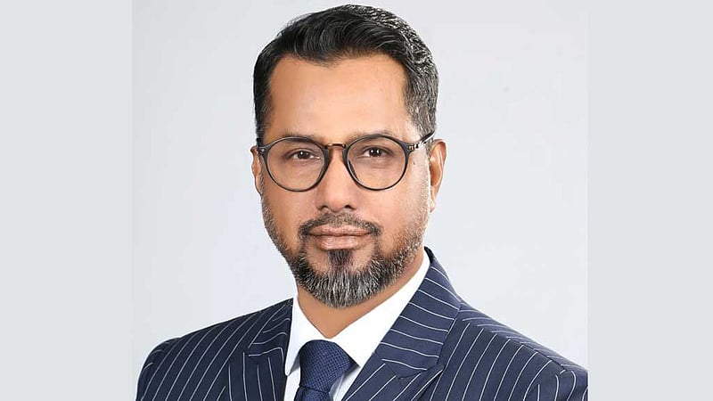 বিএসইসির কমিশনার হলেন হোসেন সাদাত, পূর্ণ হল কমিশন