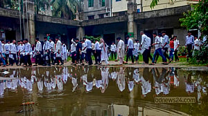 জ্বালানি সংকটে কমছে ক্লাস, বাড়ছে শঙ্কা: কোন পথে বাংলাদেশের শিক্ষা?