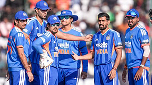 জিম্বাবুয়েকে গুঁড়িয়ে সিরিজ ভারতের