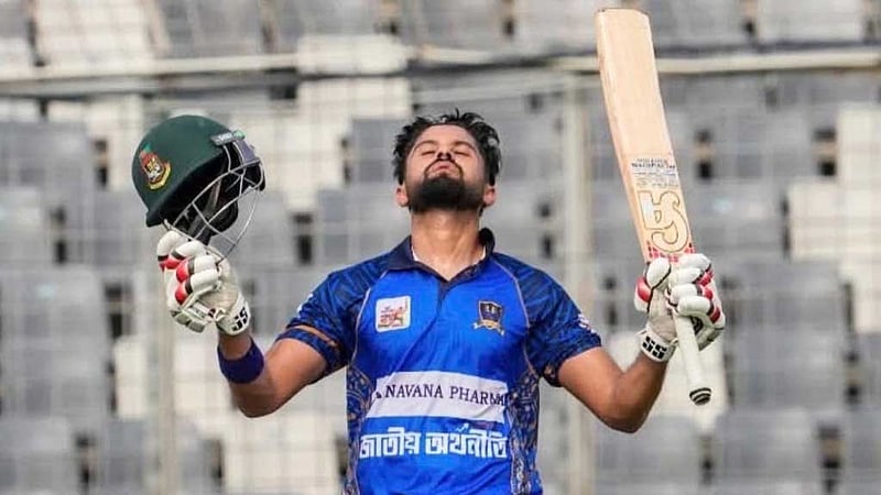 ইমার্জিং দলে ৩৩ বছর বয়সী ইরফান শুক্কুর