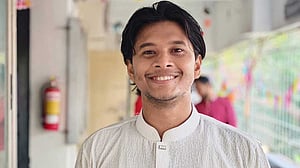 ফেইসবুকে সমালোচনা: উপাচার্যের ‘মানহানির’ অভিযোগে জকসু সদস্য জাহিদকে প্রশাসনের তলব