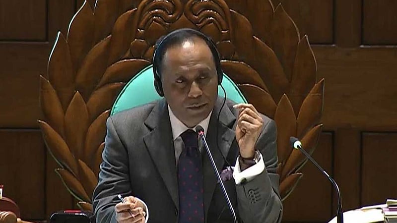 নতুন রাষ্ট্রপতিকে শপথ পড়াবেন ভারপ্রাপ্ত স্পিকার
