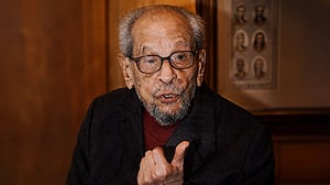 নাগিব মাহফুজের ‘ফুটবল স্টার’ হওয়ার স্বপ্ন