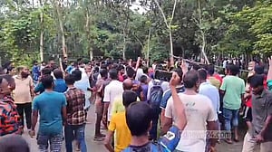 কুড়িগ্রামে সড়ক নিয়ে দ্বন্দ্বের জেরে দুপক্ষের সংঘর্ষে যুবক নিহত