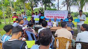 লক্ষ্মীপুরে বিএনপি নেতার কাছে চাঁদা দাবির অভিযোগ, অস্বীকার যুবদল নেতার