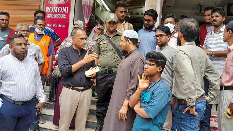 মানিকনগরে এইডিসের লার্ভা, ৫ বাড়ির মালিককে জরিমানা
