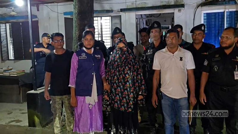 শিশু নির্যাতনের ভিডিও: প্রধান আসামি র‍্যাবের হাতে গ্রেপ্তার