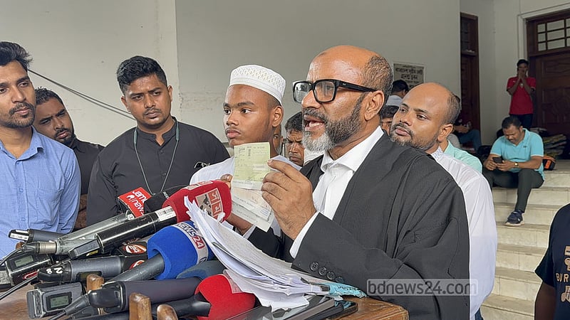 ওয়ার্কশপে হাত হারানো নাঈম অবশেষে ক্ষতিপূরণের পুরো ৩০ লাখ টাকা পেল