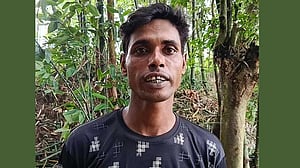 নেত্রকোণায় ঘরে ঢুকে ছেলের গলাকাটা লাশ পেলেন মা