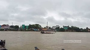 নেত্রকোণায় উপদাখালির পানি আরও বেড়েছে