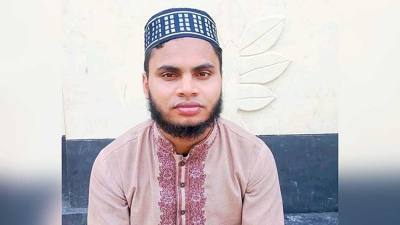 বিয়ের একদিন পর মসজিদে মুয়াজ্জিনের ঝুলন্ত মরদেহ, শোকে মামার মৃত্যু