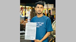 আর্জেন্টিনা-মিশর ম্যাচের রেফারিং নিয়ে থানায় তরুণ, ফিরিয়ে দিল পুলিশ