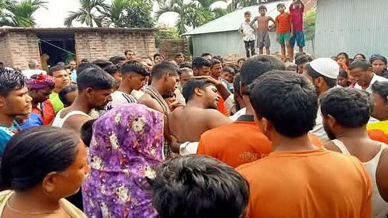 পঞ্চগড়ে বন্ধুদের সঙ্গে করতোয়ায় গোসল নেমে কিশোরের মৃত্যু