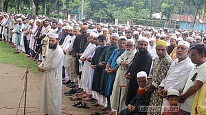 মরদেহ আসেনি, পঞ্চগড়ে ব্যারিস্টার জমির উদ্দিন সরকারের গায়েবানা জানাজা