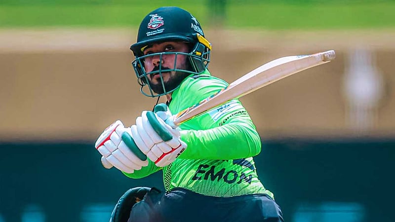 পারভেজের পাল্টা আক্রমণ থেমে গেল দ্রুতই