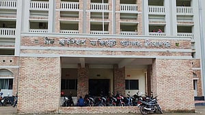 পিরোজপুরে ১৩ বছরের কিশোরী ধর্ষণ, আসামির যাবজ্জীবন