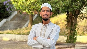পর্তুগালে সড়কে ঝরল প্রবাসীর প্রাণ, থামল নতুন সংসারের স্বপ্ন
