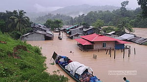 রাঙামাটিতে পানিবন্দি ১১ হাজার মানুষ, ডুবেছে বসতঘর-মন্দির-গির্জা