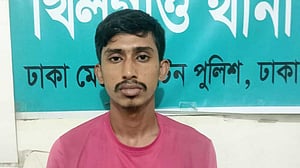 গোড়ানে বাসায় পড়েছিল কলেজ ছাত্রীর লাশ, স্বামী গ্রেপ্তার