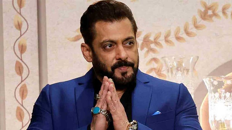 ‘আন্দোলন শান্তিপূর্ণ ছিল, রাজনীতি ঢোকাবেন না’, শিক্ষার্থীদের পাশে এবার সালমান