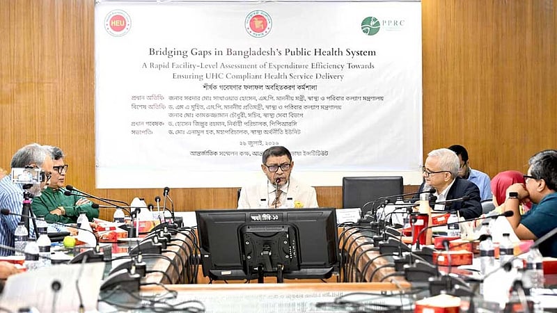 ফেলে রাখা চিকিৎসা সরঞ্জাম ‘ভাঙ্গারির কাছে বিক্রি ছাড়া উপায় নেই’: স্বাস্থ্যমন্ত্রী
