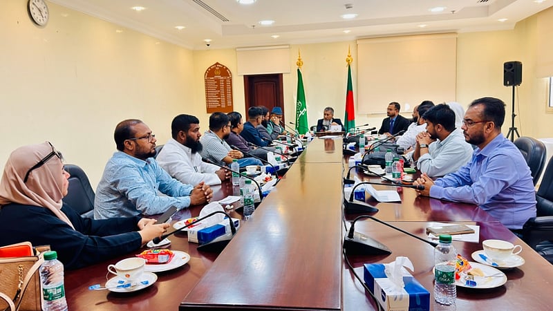 পাসপোর্ট নিয়ে সৌদি প্রবাসীদের সুখবর দিলেন রাষ্ট্রদূত
