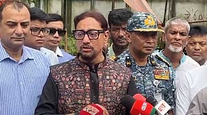 আমরা আজ ঐক্যবদ্ধ নেই: মেয়র শাহাদাত