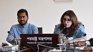 আমিরাতে ভিসা বাতিল ৬২৬ জনের, ‘পাঁচ হাজার নয়’ : শামা ওবায়েদ