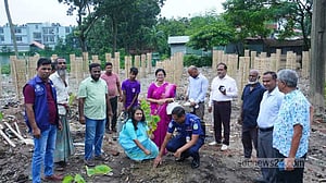 শেরপুরে পৌরসভায় ময়লার ভাগাড় সরিয়ে ‘আকাশনীলা‘ উদ্যান