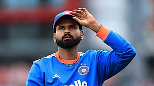 ‘পালাবদলের সময়’ বলেই অনেক ভুল দেখছেন শ্রেয়াস