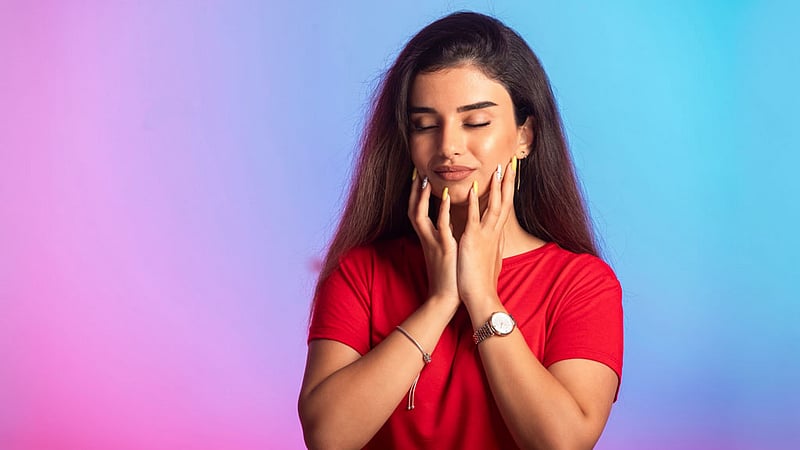 ত্বক পরিচর্যায় মস্তিষ্কও থাকে ভালো