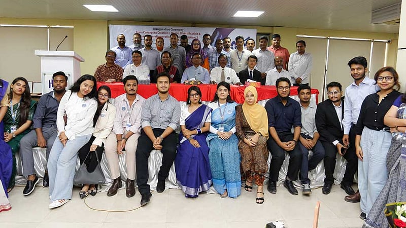 শান্ত-মারিয়াম বিশ্ববিদ্যালয়ে পোশাকের প্রদর্শনী
